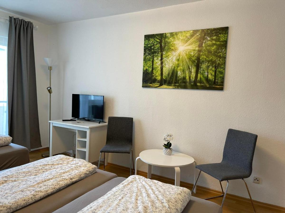 Lage 2 Zimmerwohnung Mit Balkon Und Bester Aussicht In Og 2 Links * Rostock